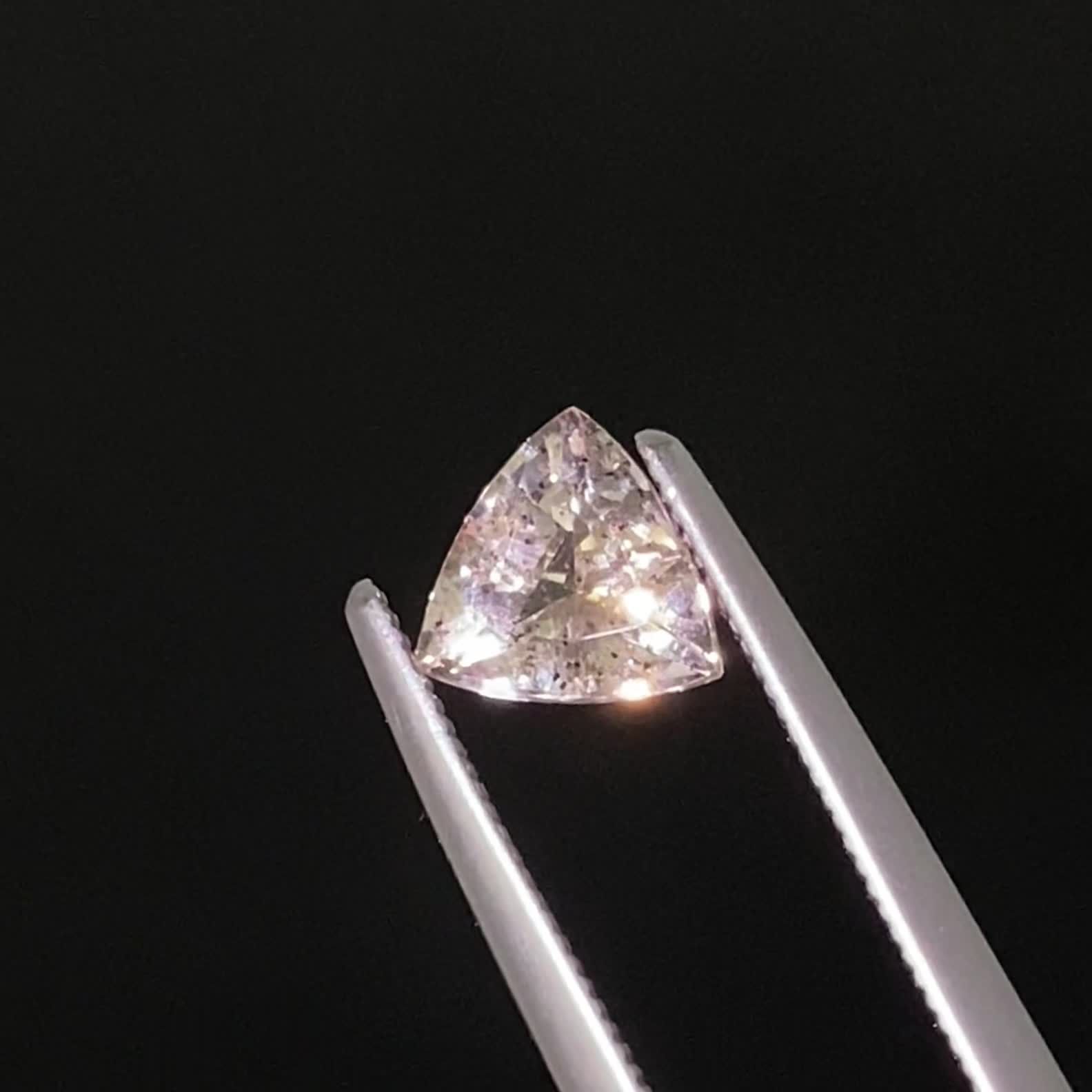 極希少❗️ティンカーベルクォーツ ティンカーベルクォーツ ブラジル産 8.23ct[20128634]18.4×11.2