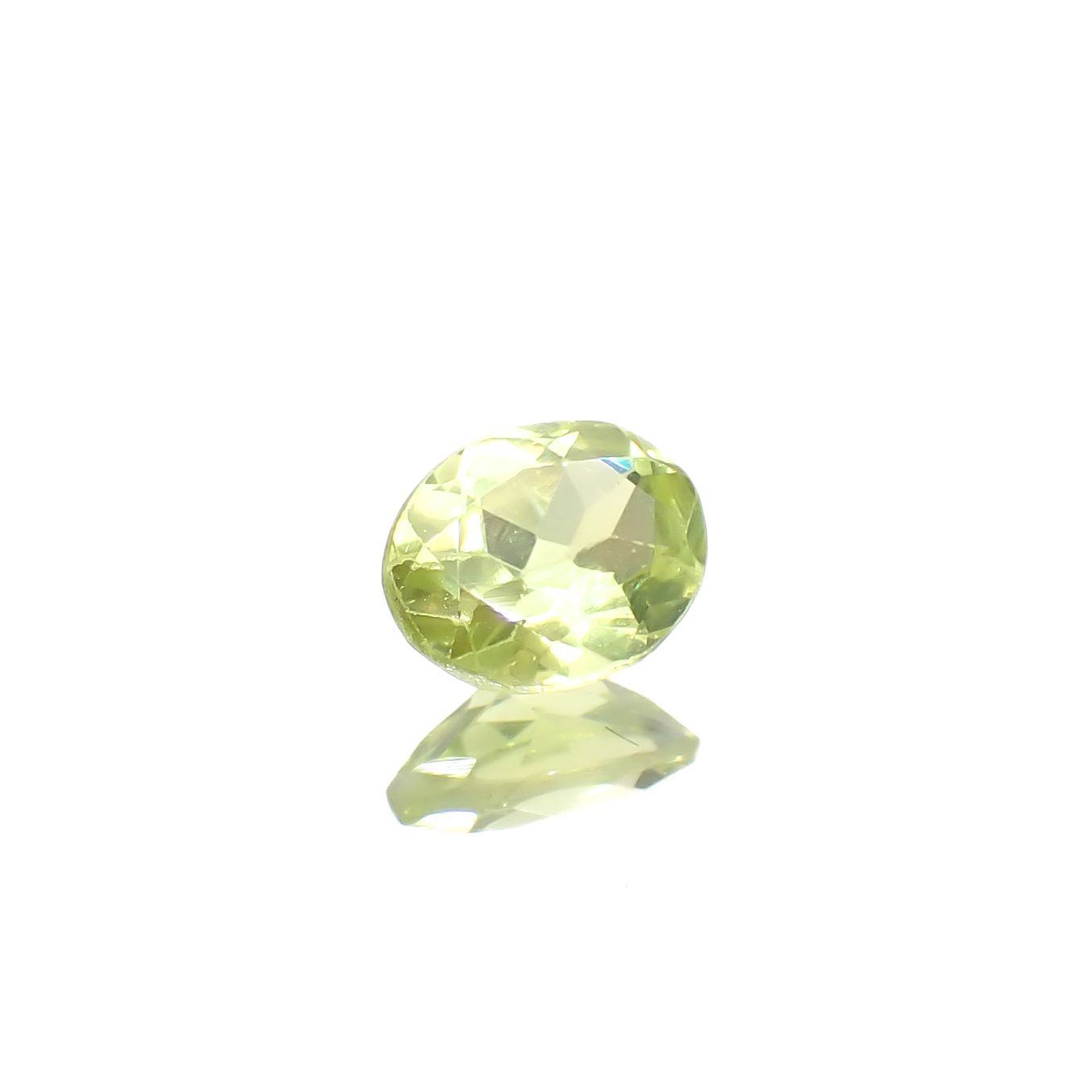 パロットクリソベリル(宝石名クリソベリル)インド産 0.39ct 識別済[240627988]5x4mm前後
