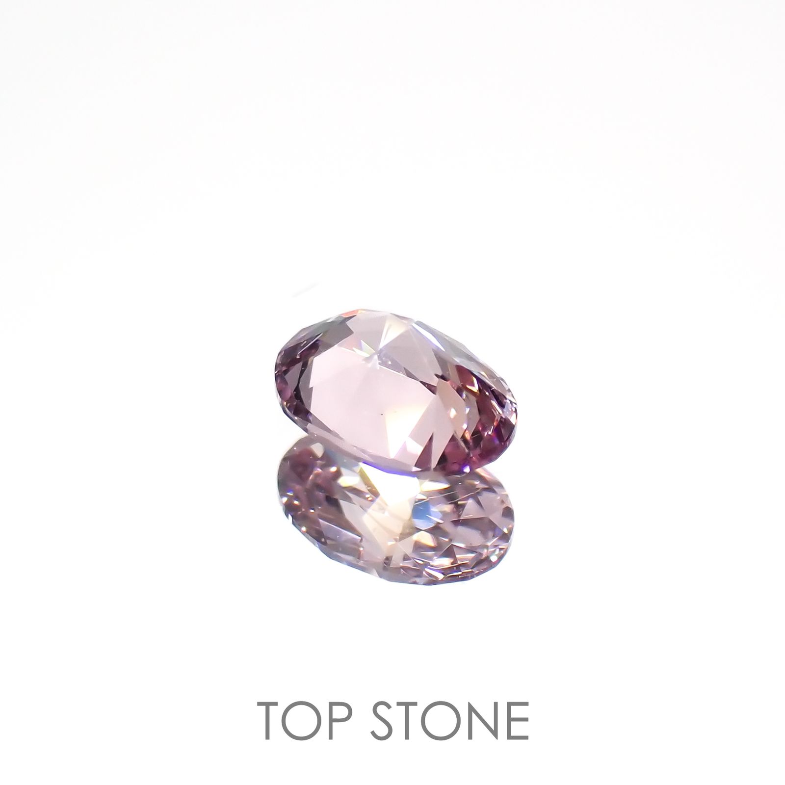 カラーシフトマラヤガーネット(宝石名ガーネット)タンザニア産 0.18ct 識別済[220616426]4x3mm前後