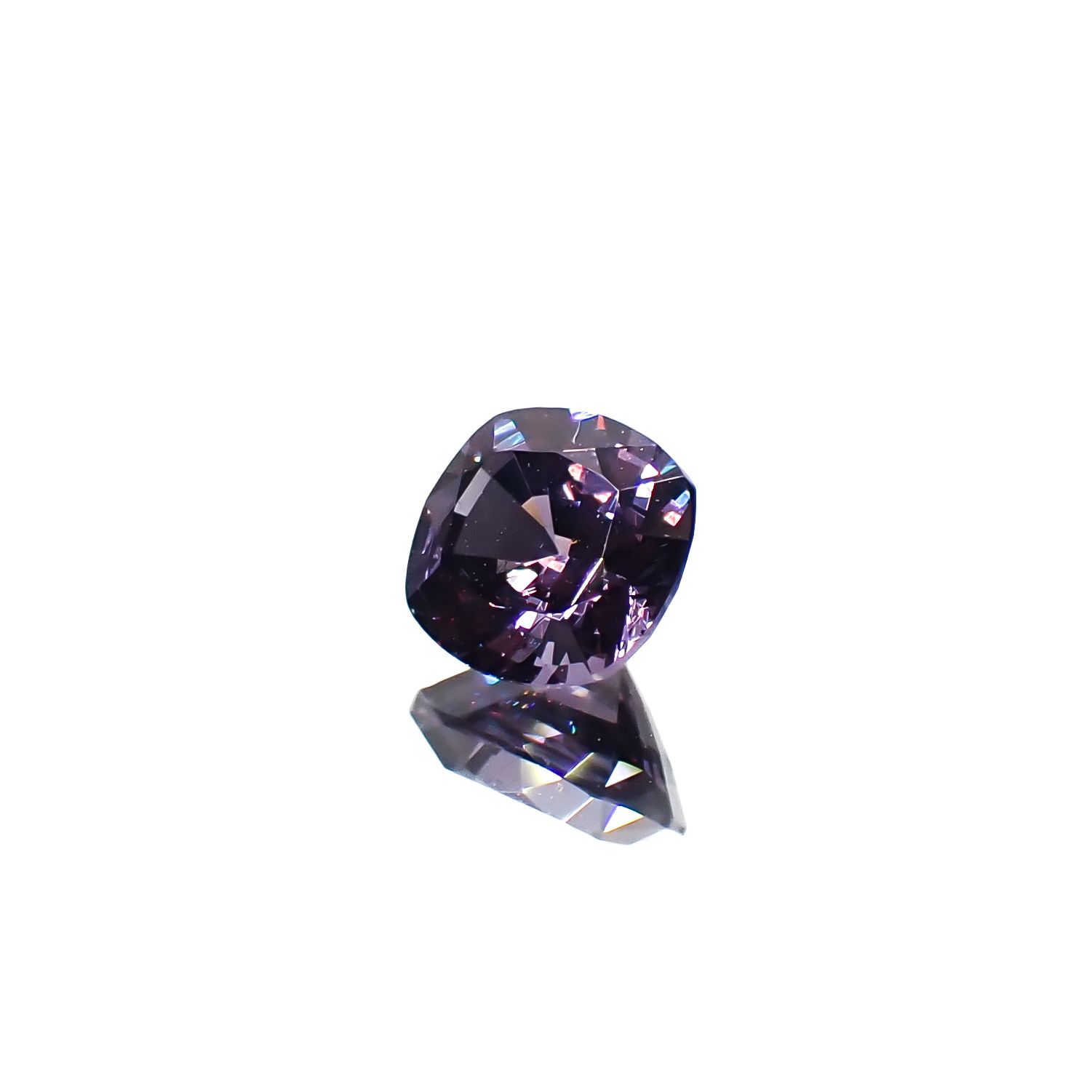 ベキリーブルーガーネット（カラーチェンジガーネット アレキタイプ） マダガスカル・ベキリー産 0.75ct[240628287]5.4x5mm前後