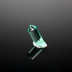 エメラルド柱状結晶 原石 コロンビア産 0.94ct[240427254]9.6x3.3mm前後