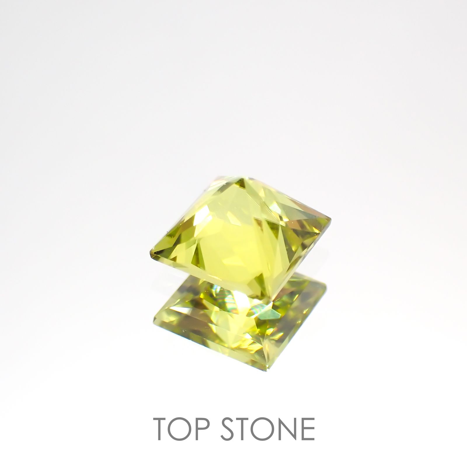 ◇プリンセスカット◇カナリートルマリン(宝石名イエロー・トルマリン) モザンビーク産 0.678ct ソ付(彩珠)[20116710]5.1×5.1mm前後