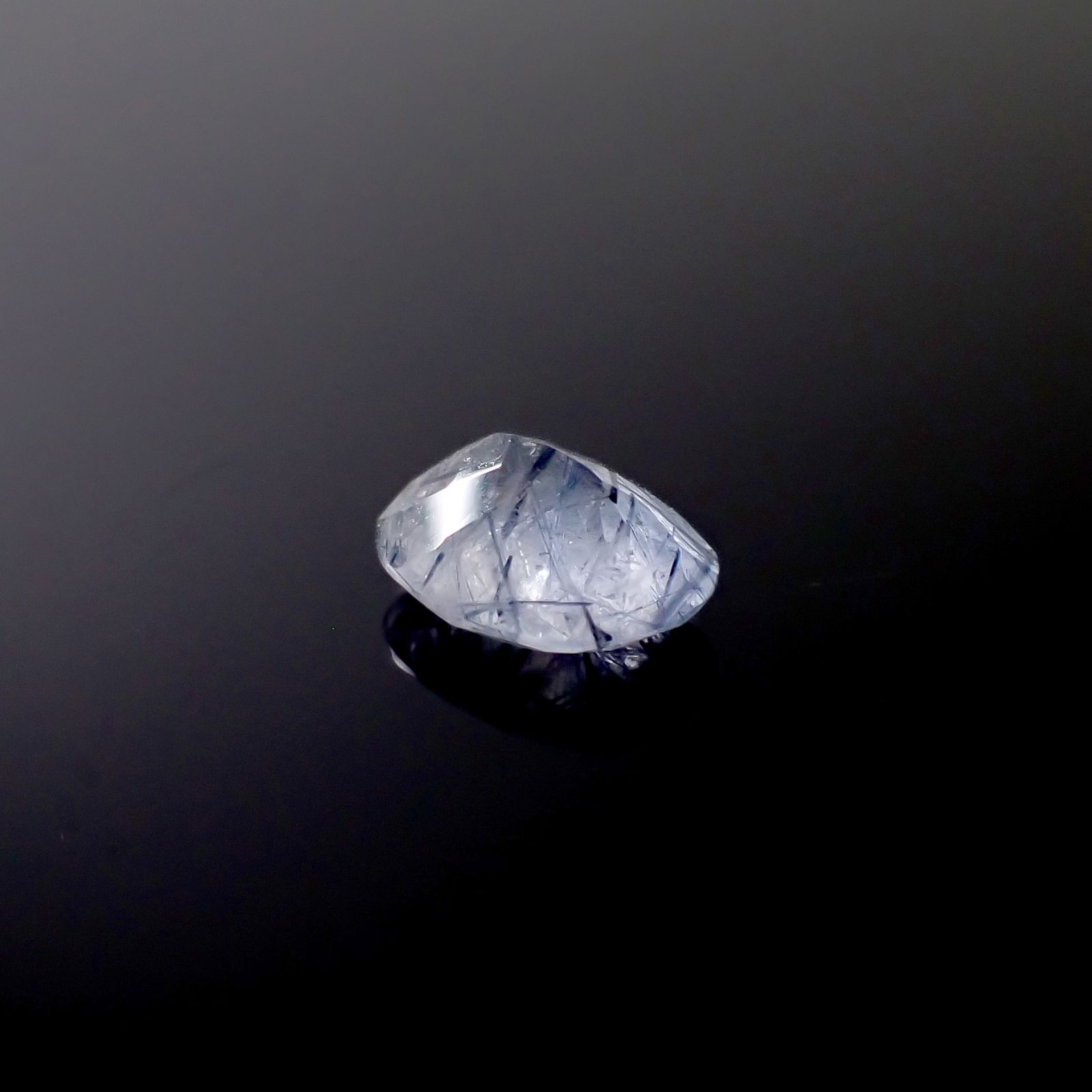 インディゴライトインクォーツ ブラジル産 3.14ct [241229601]11.6x8.7mm前後