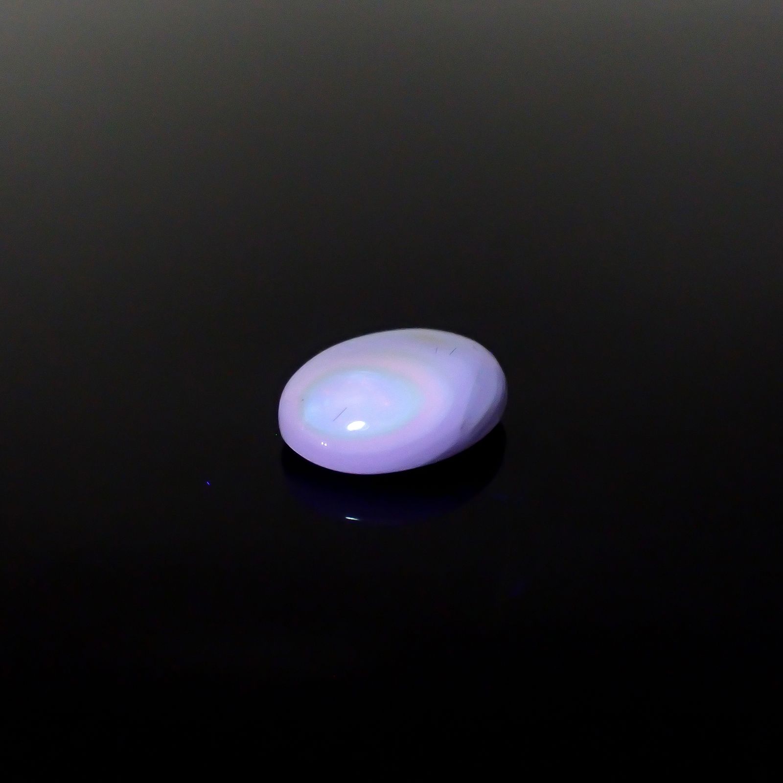 北海道石(北海道オパール) 北海道河東郡鹿追町然別産 3.18ct [250630531]12.3x10.1mm前後