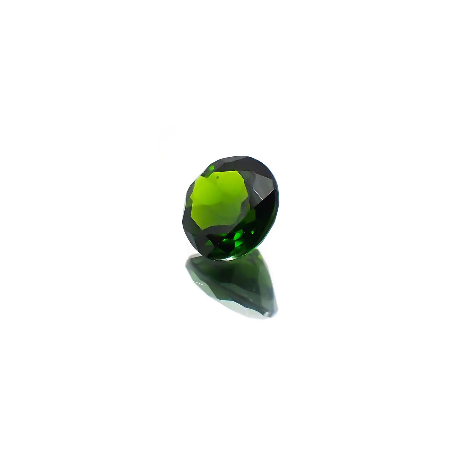 クロムダイオプサイド(宝石名クロム・ダイオプサイド)ロシア産 0.55ct 識別済[231124292]5.2x5.2mm前後