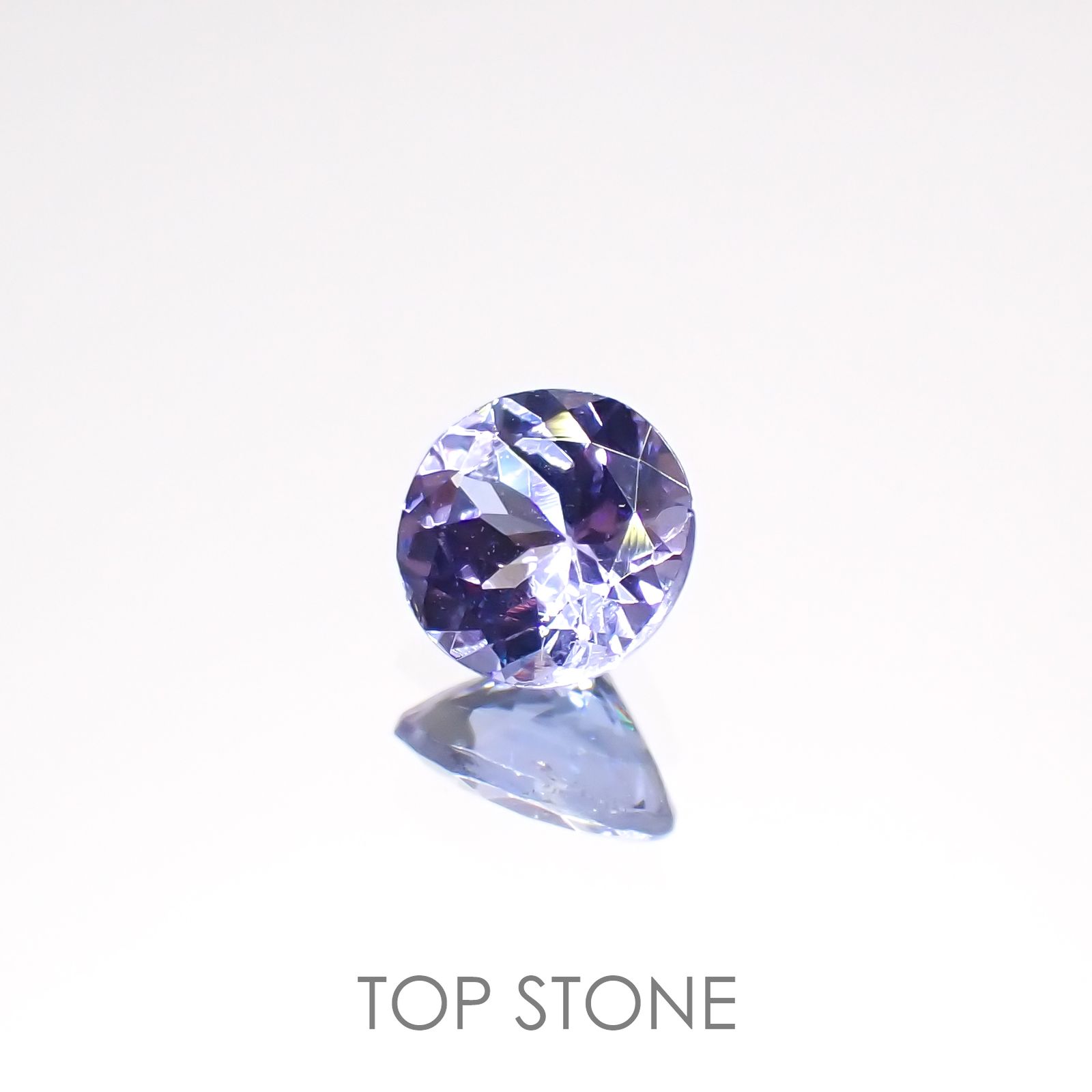 タンザナイト(宝石名タンザナイト)タンザニア産 0.70ct 識別済[220516041]5.9x5.8mm前後