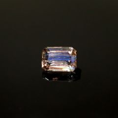 レインボースキャポライト ブラジル産 0.98ct / 6.9x4.8mm前後 [250931048]