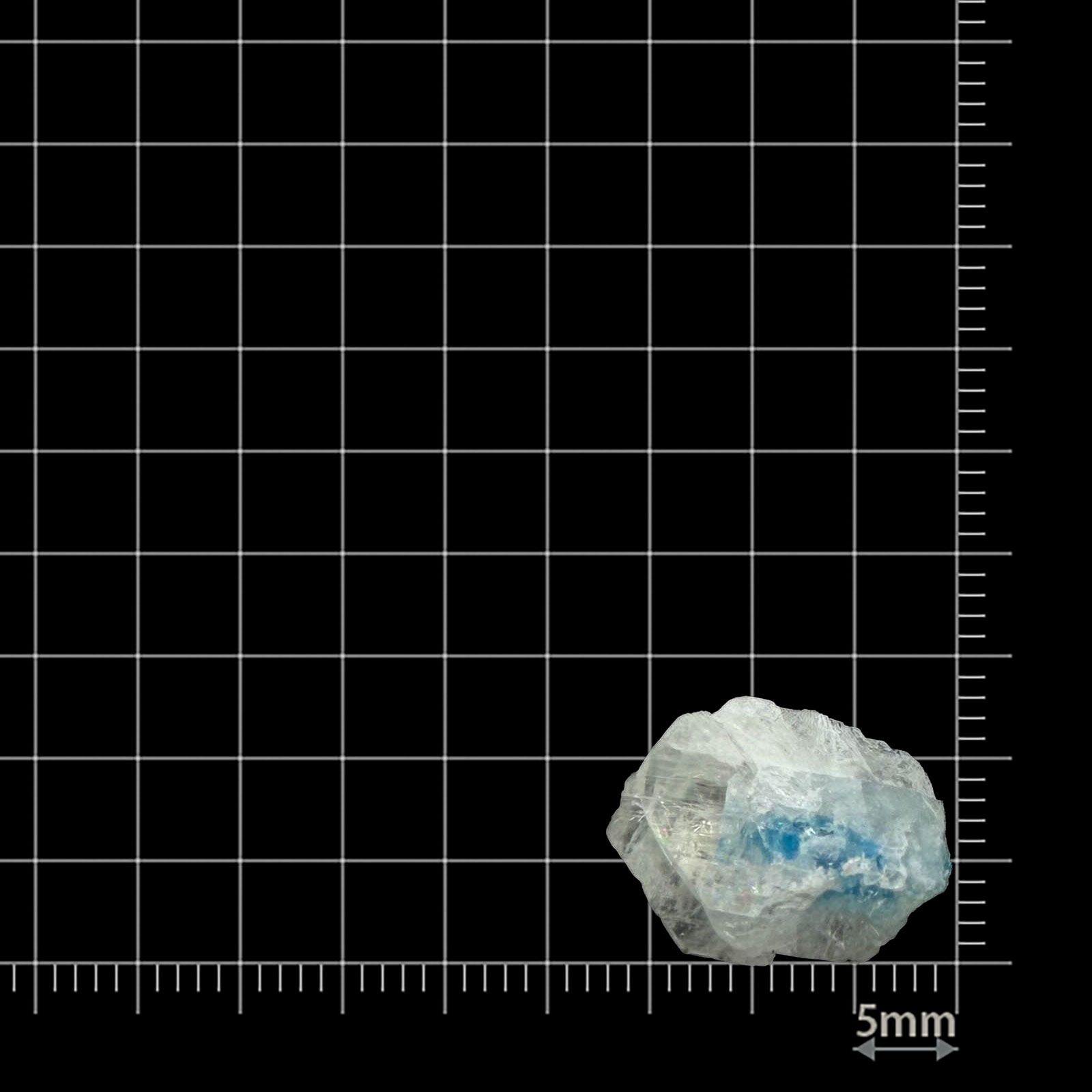 ユークレース 原石 ブラジル産 15.14ct / 17.5x13.8mm前後 [260231724]