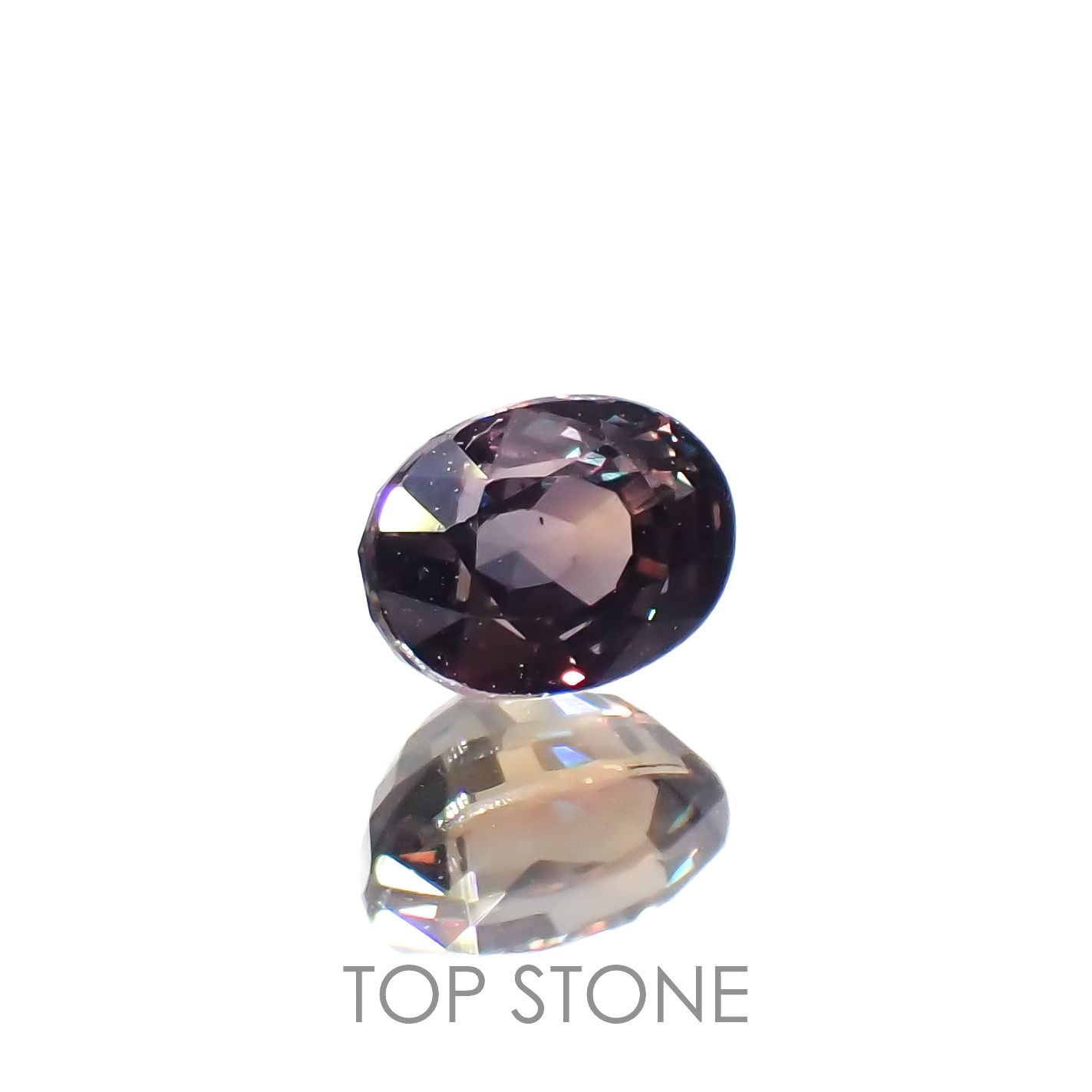 カラーチェンジサファイア非加熱(宝石名カラーチェンジ・サファイア)タンザニア産 0.85ct 識別済[230320839]5.5x4mm前後