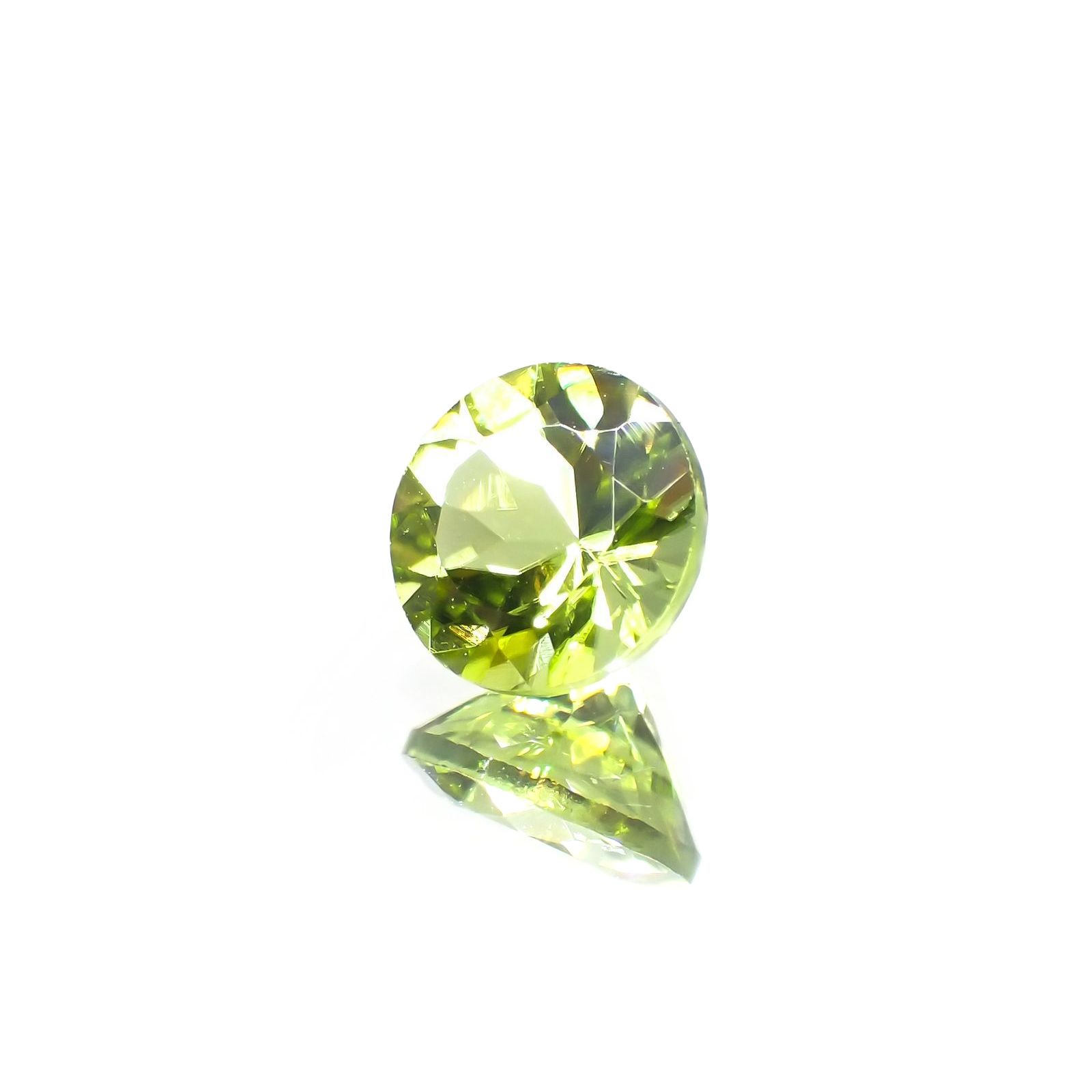ペリドット(宝石名ペリドット) パキスタン産 識別済 1.11ct / 6.4x6.4mm前後 [210813071]