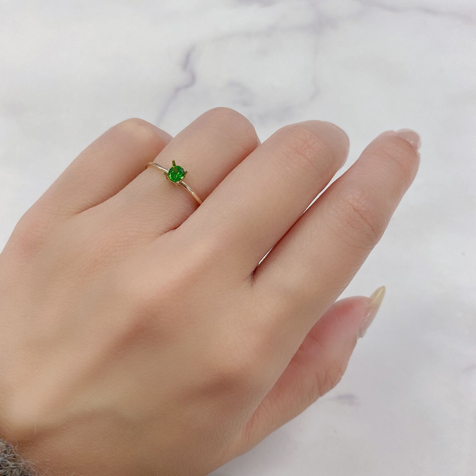 デマントイドガーネット(宝石名デマントイド・ガーネット) ロシア産 0.200ct ソ付(彩珠)[210711589]3.5×3.5mm前後