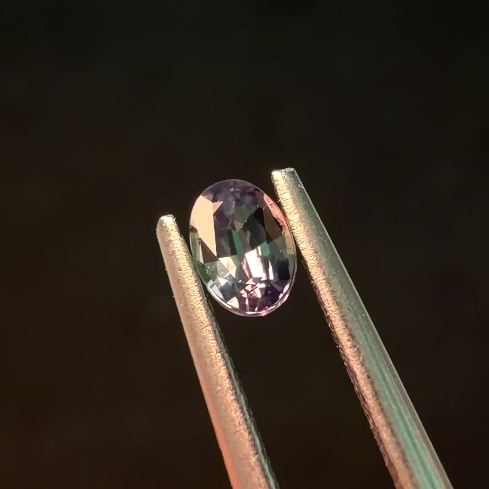 アレキサンドライト ブラジル産 EmeraldMines社製 0.23ct / 4.3x3mm