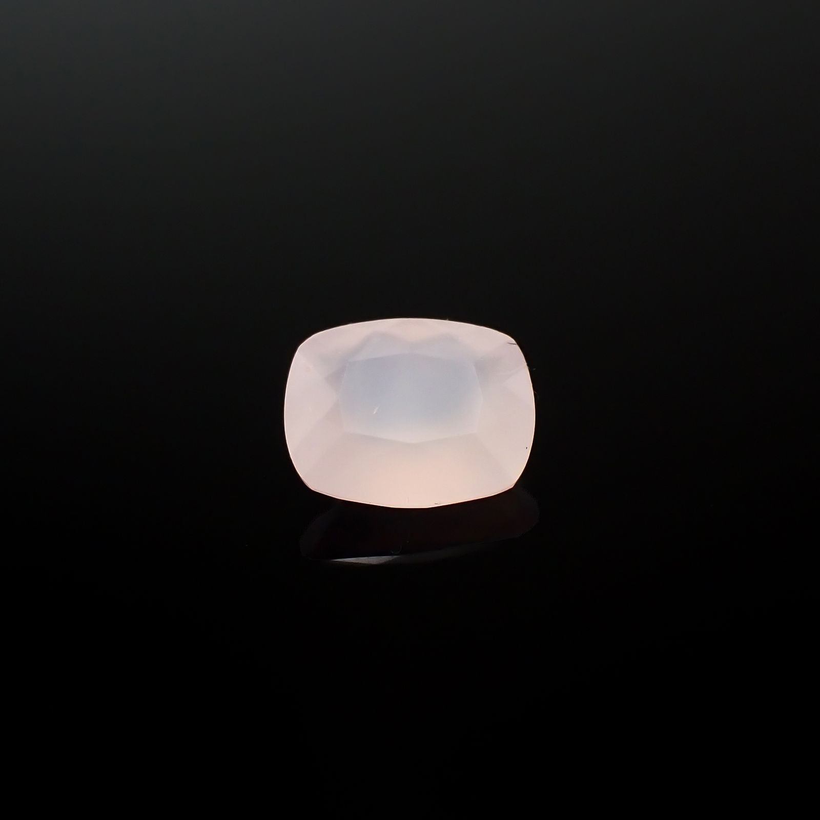 ピンクスミソナイト メキシコ産 0.94ct[240527547]6.4x5.3mm前後