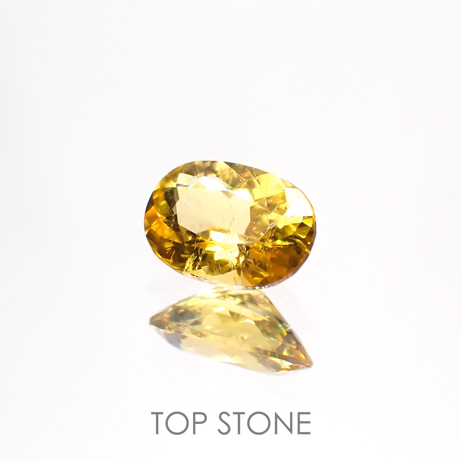 コンドロダイト(宝石名コンドロダイト) パキスタン産 ルース 0.591ct ソ付(CGL)[21049588]6.5×4.5mm前後