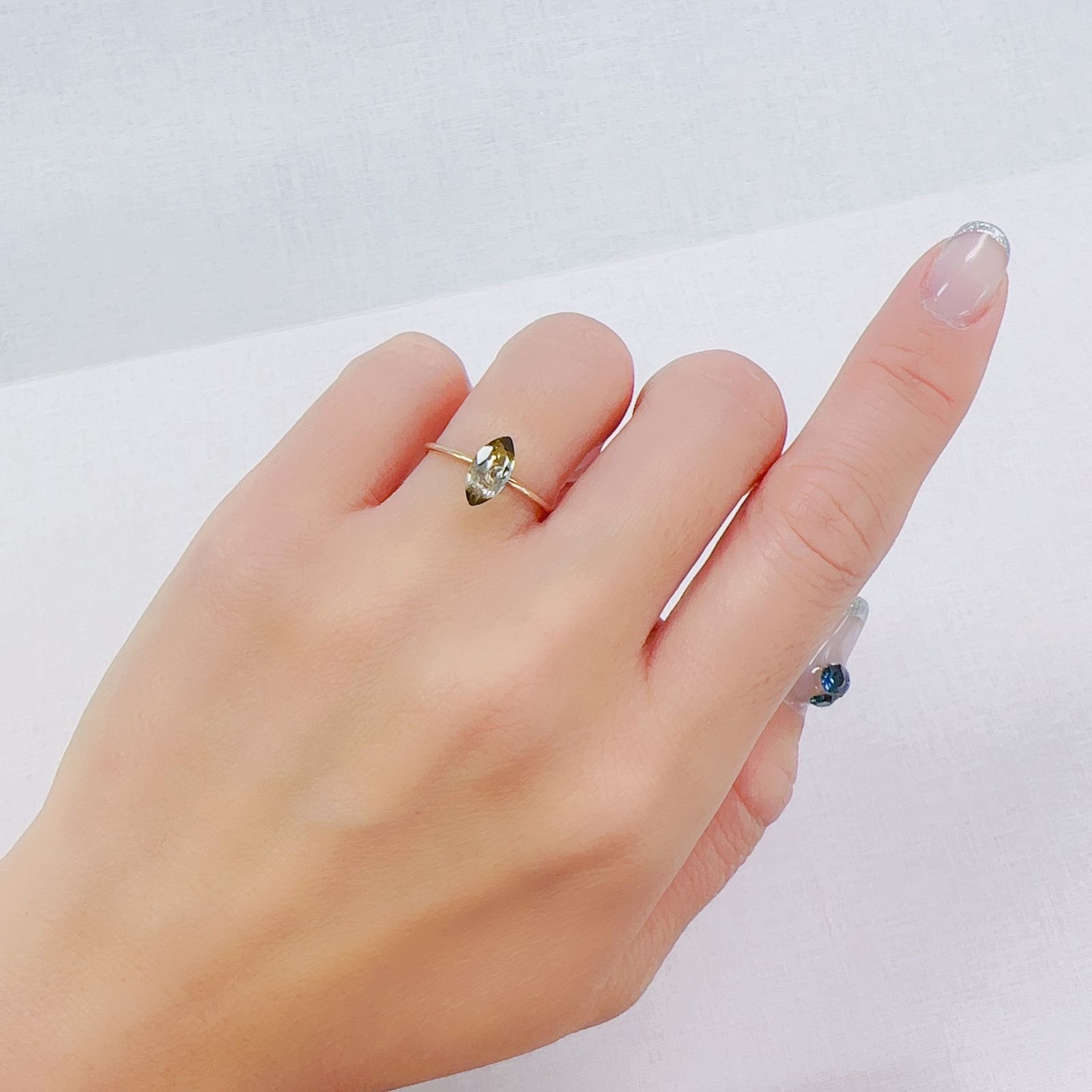 バイカラートルマリン(宝石名バイカラー・トルマリン)ブラジル産 0.84ct 識別済[230622363]9x4.6mm前後
