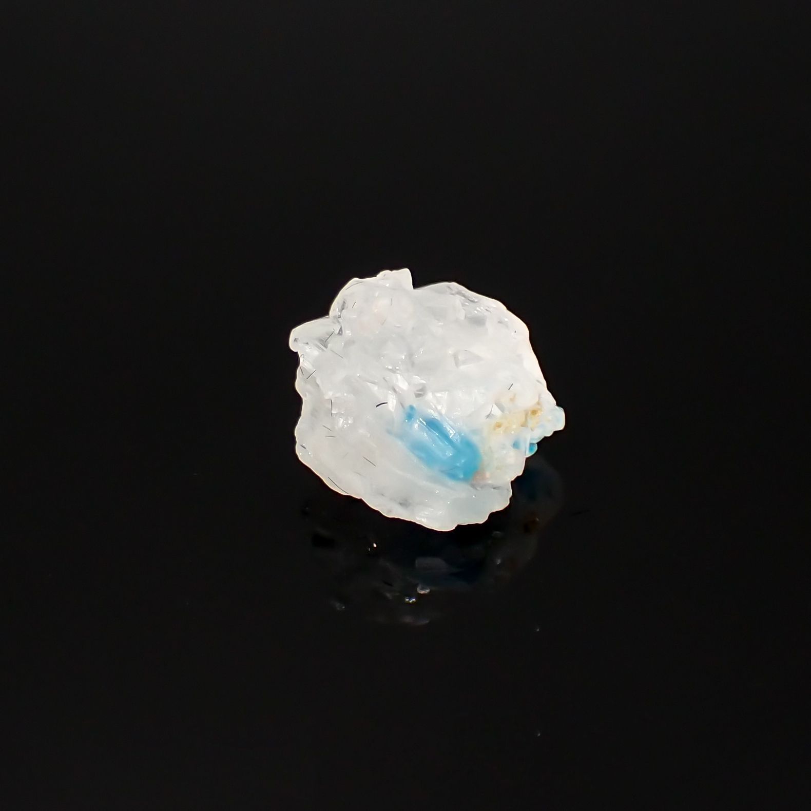 ユークレース 原石 ブラジル産 3.06ct[220515753]10x8.9mm前後