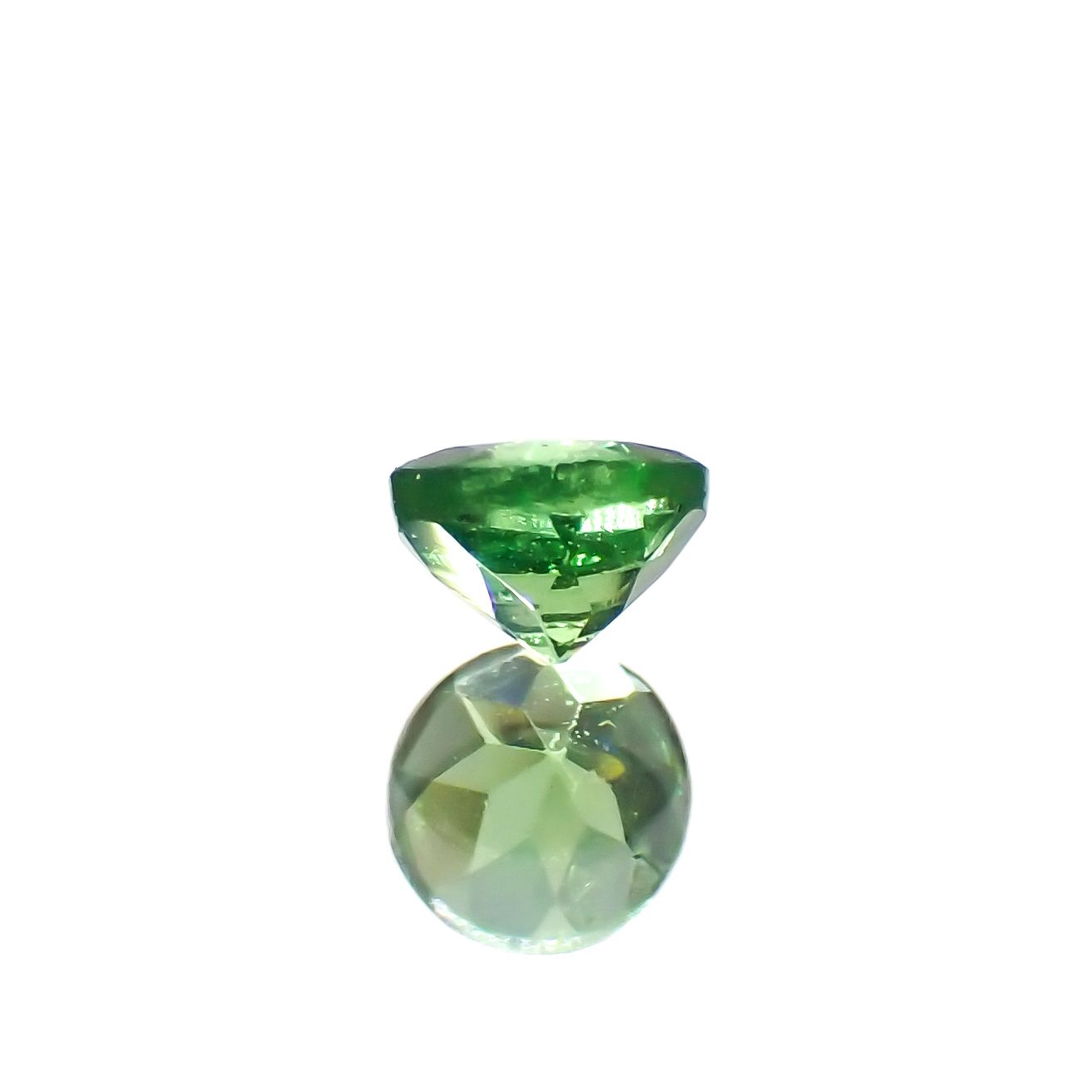 ツァボライト(宝石名グリーン グロッシュラー・ガーネット)タンザニア産 0.16ct 識別済[240226092]3x3mm前後