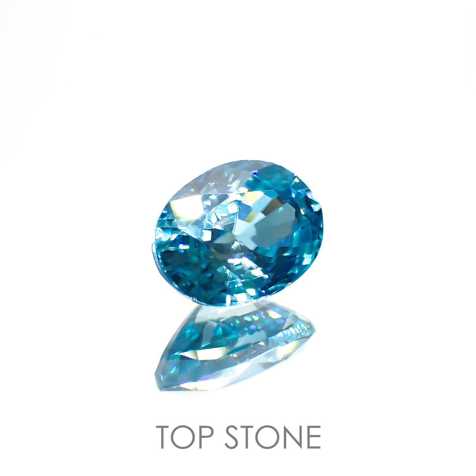 ブルージルコン(宝石名ジルコン) カンボジア産 1.85ct 識別済[20063296]7.8×6mm前後