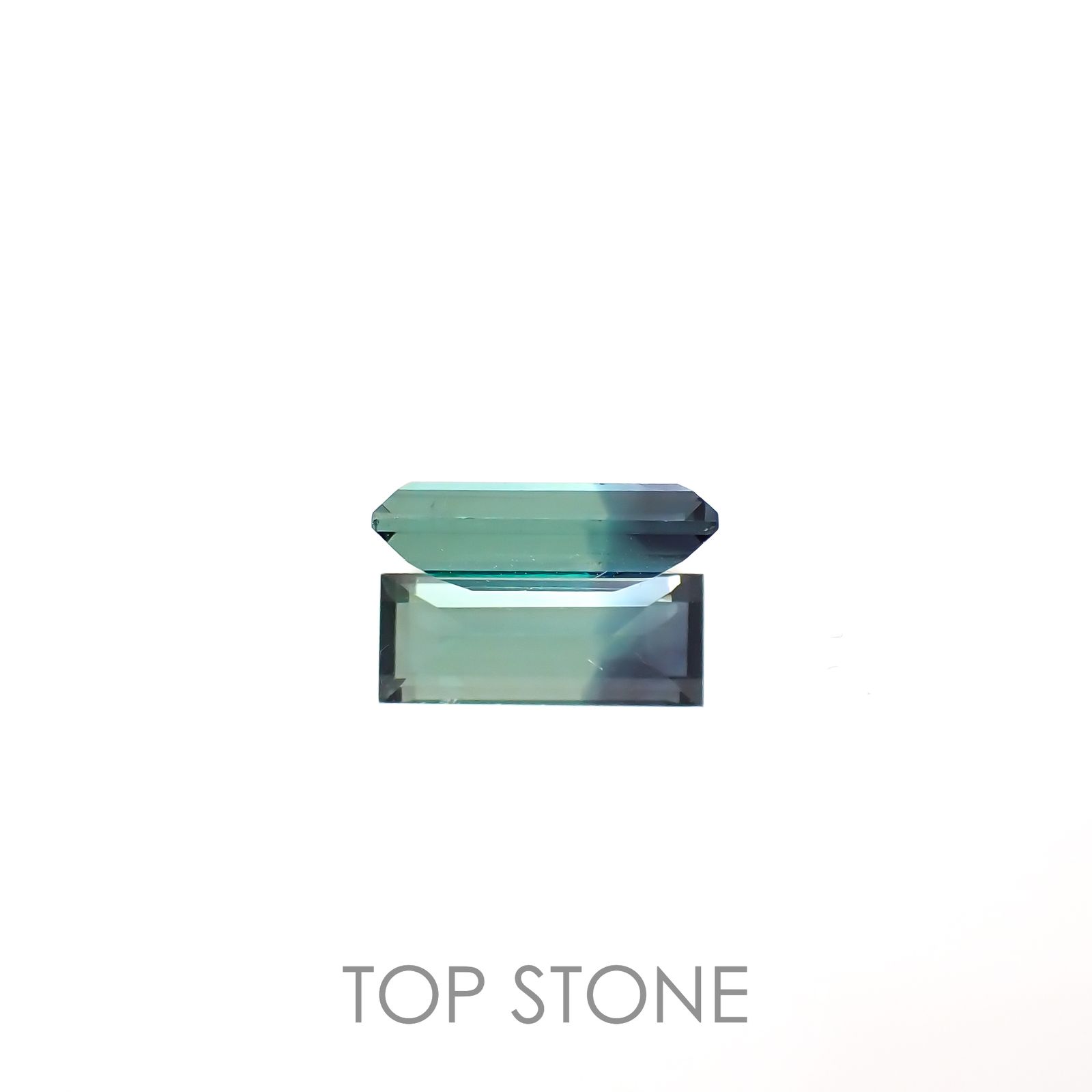 バイカラートルマリン コンゴ民主共和国産 1.10ct[230220533]9.5x3.8mm前後