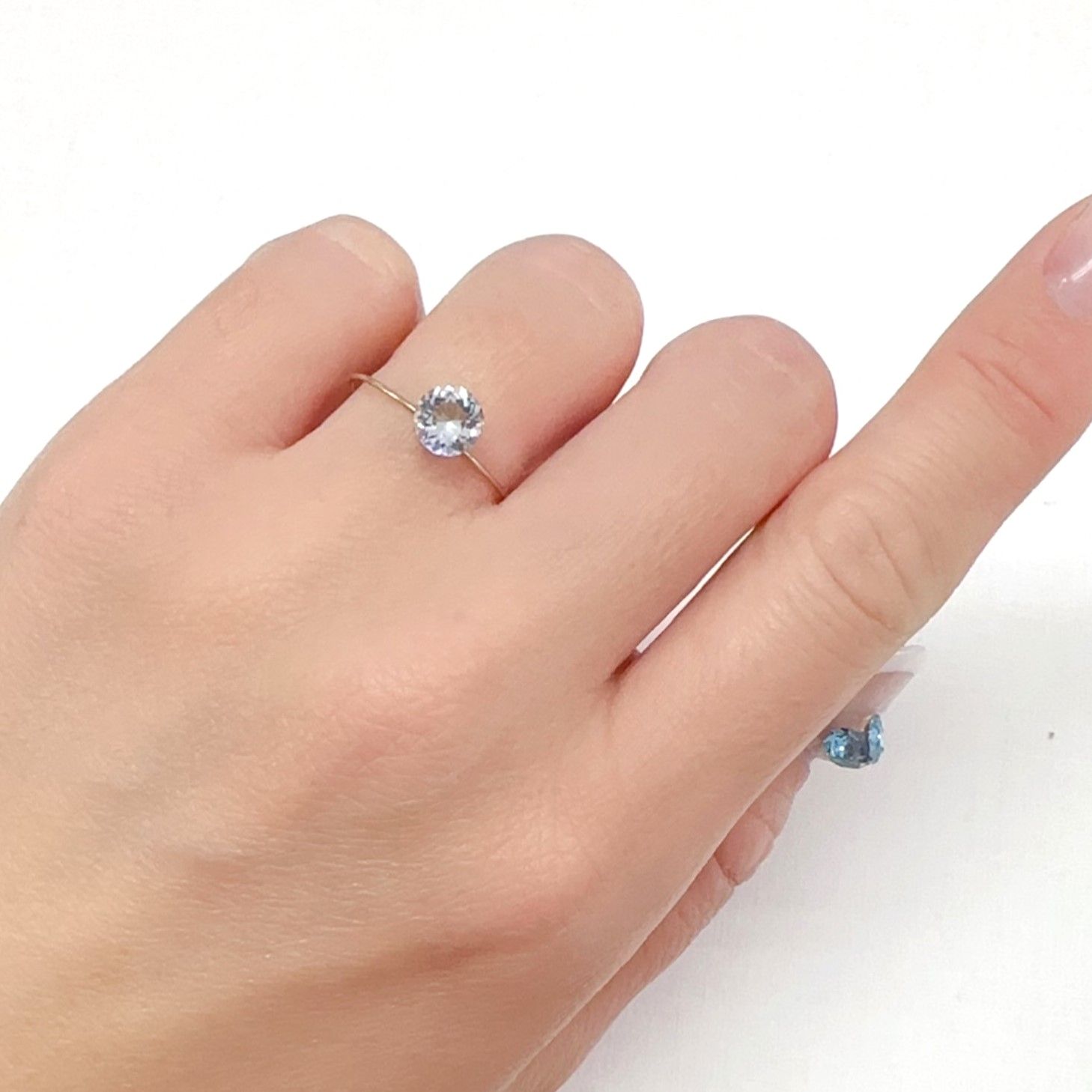 レムリアンシードクリスタル(保証シール付き) ブラジル産 0.72ct[240326824]6.1x6.1mm前後