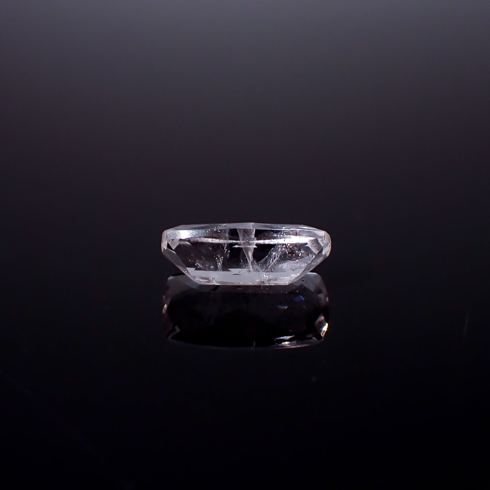 ティンカーベルクォーツ ブラジル産 2.47ct / 12.4x6.5mm前後 [260932867]