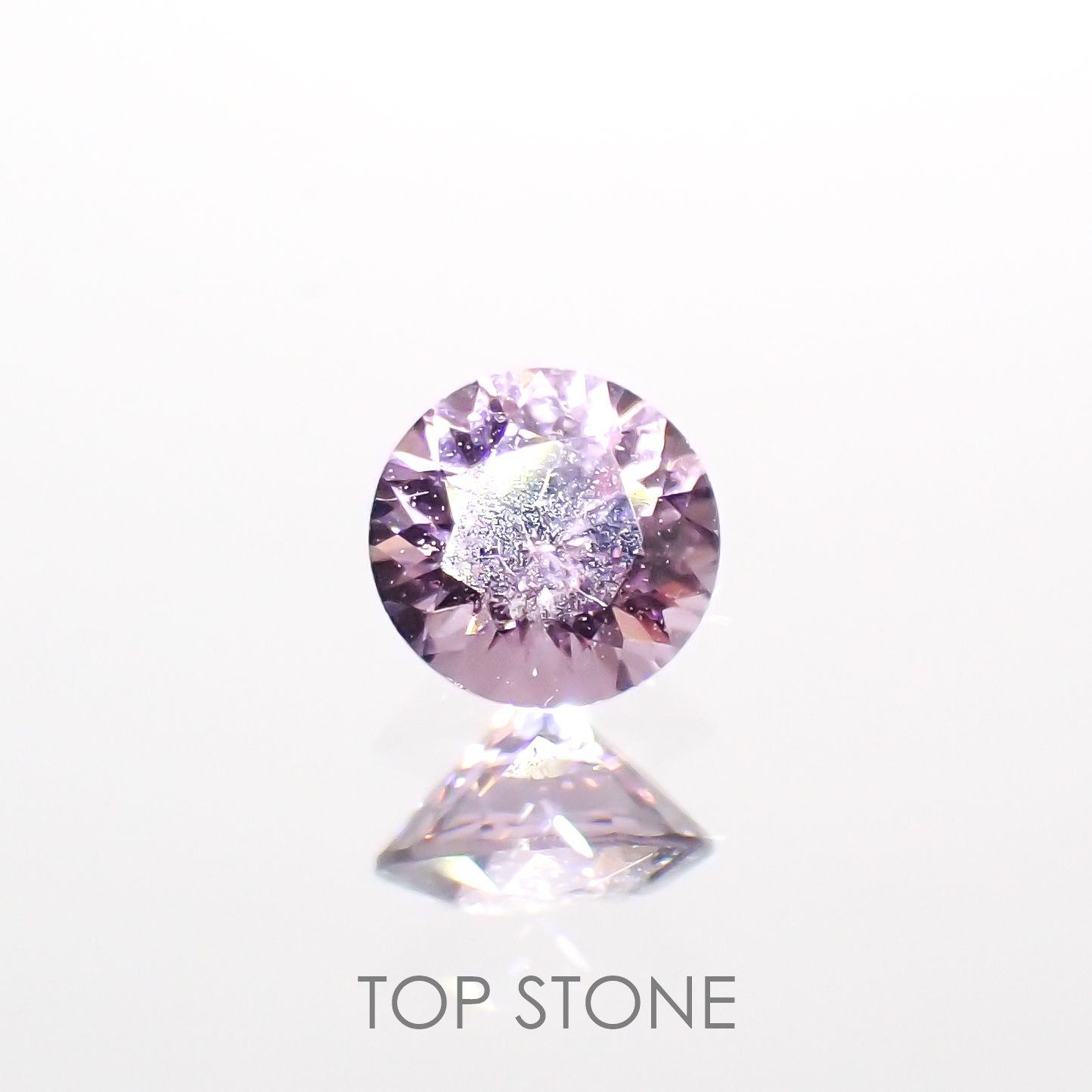ラベンダーピンクスピネル(宝石名スピネル)ビルマ/マダガスカル産 0.22ct 識別済[220114543]3.6x3.6mm前後