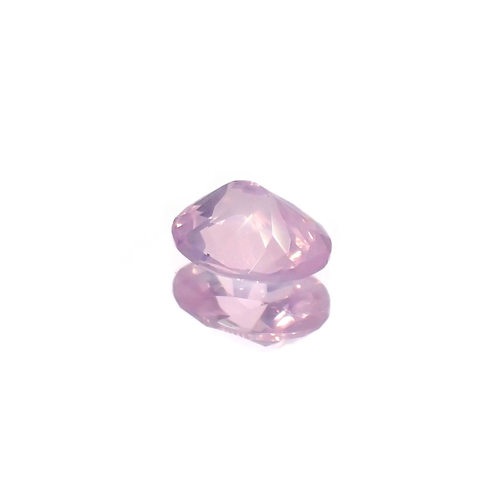 シルキーピンクサファイア 非加熱 ベトナム産 0.38ct / 5.1x3.8mm前後 [260822789]