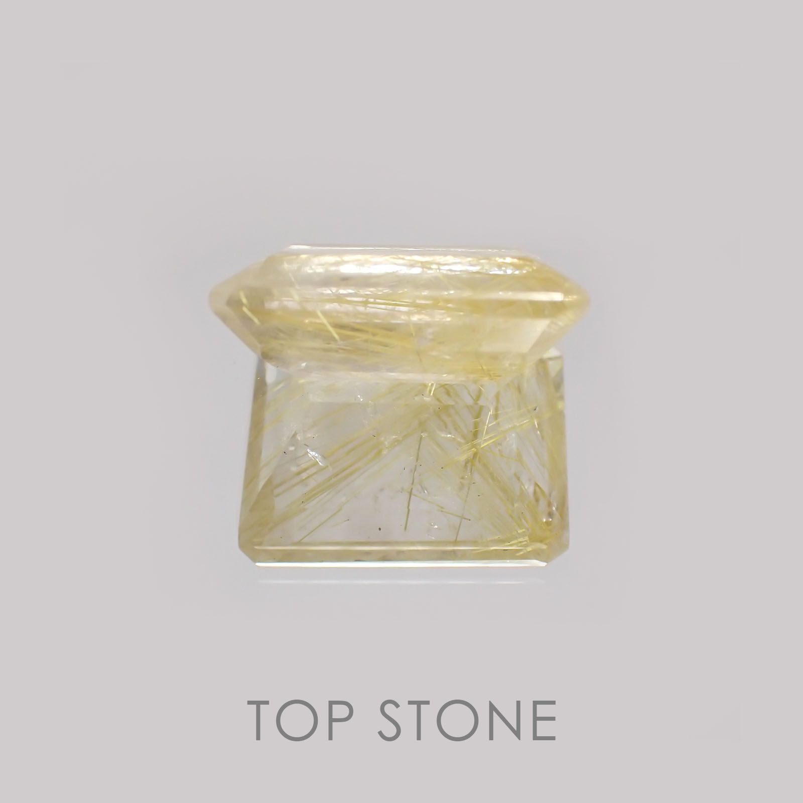ルチルクォーツ ブラジル産 ルース 10.68ct[21019128]16.1×13mm前後