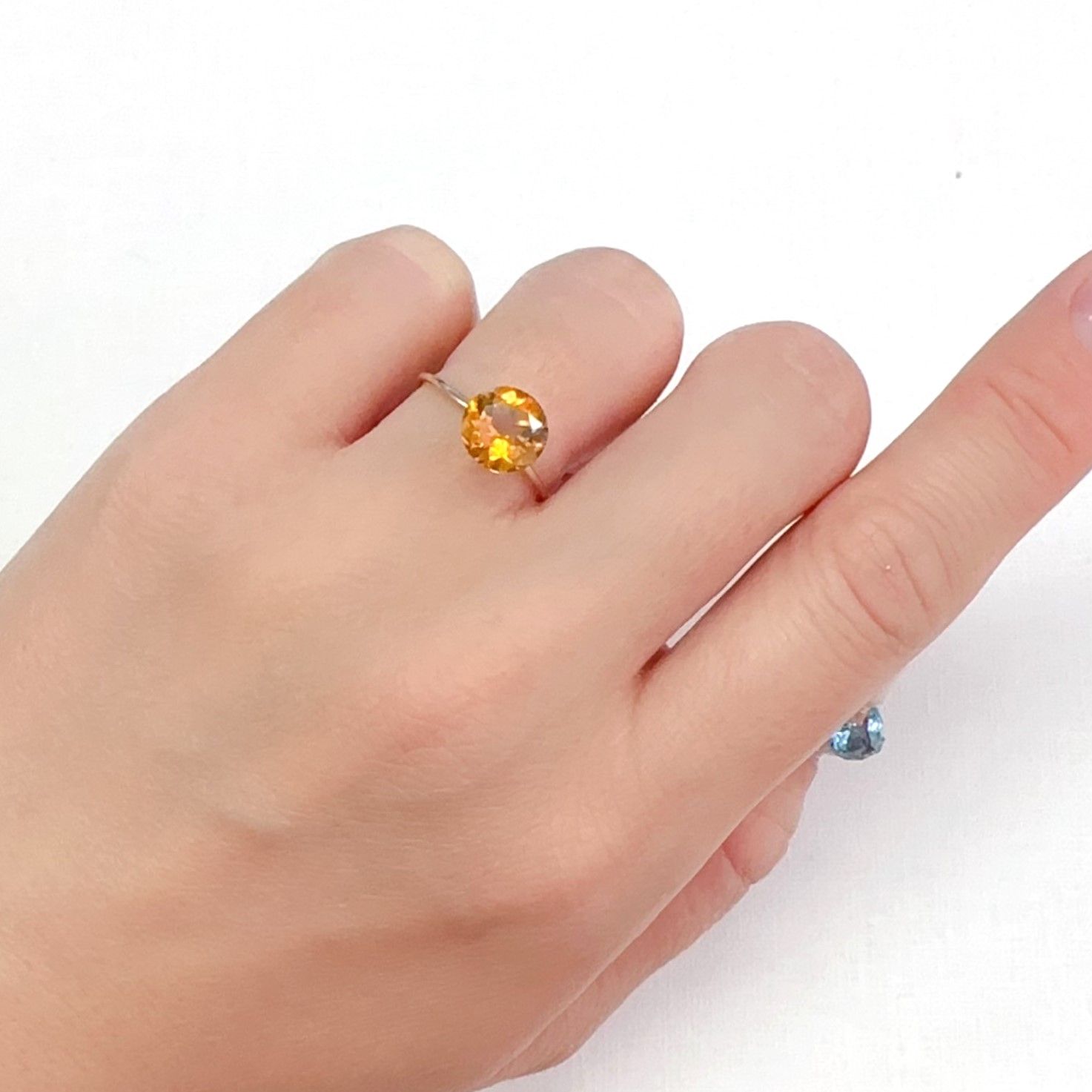 マデイラシトリン ブラジル・ミナスジェライス州産 1.60ct[240427125]7.9x7.9mm前後