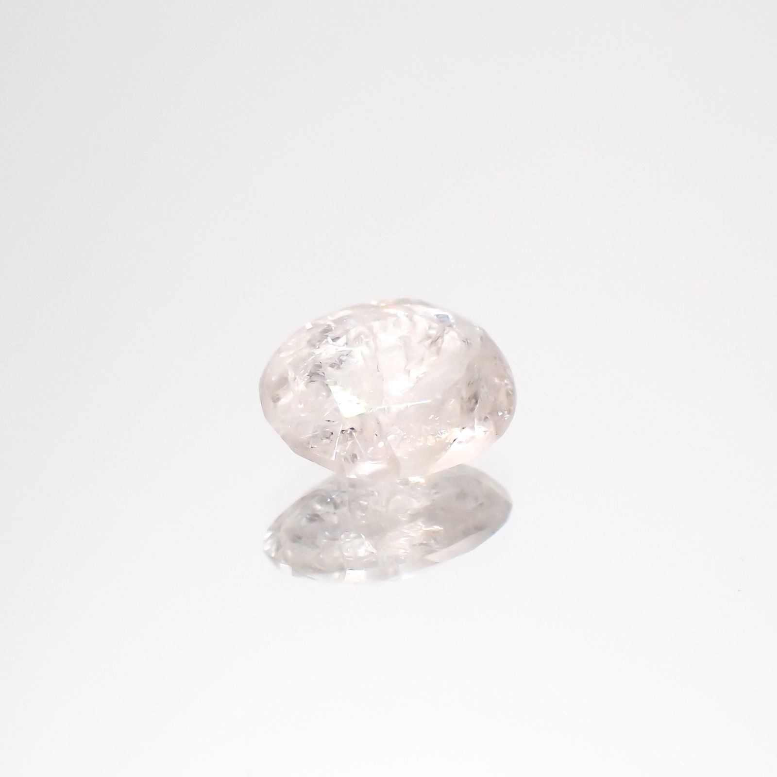 ターフェアイト(宝石名ターフェアイト)スリランカ産 1.004ct ソ付(彩珠)[231023782]7x5.8mm前後