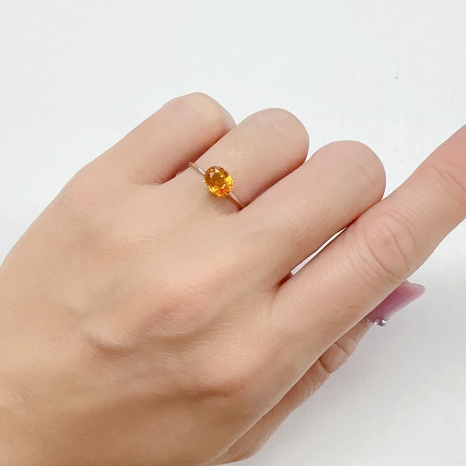 スペサルティンガーネット マンダリンオレンジカラー(宝石名スペサルティン・ガーネット)ナイジェリア産 1.28ct 識別済[231124192]7.1x5.4mm前後