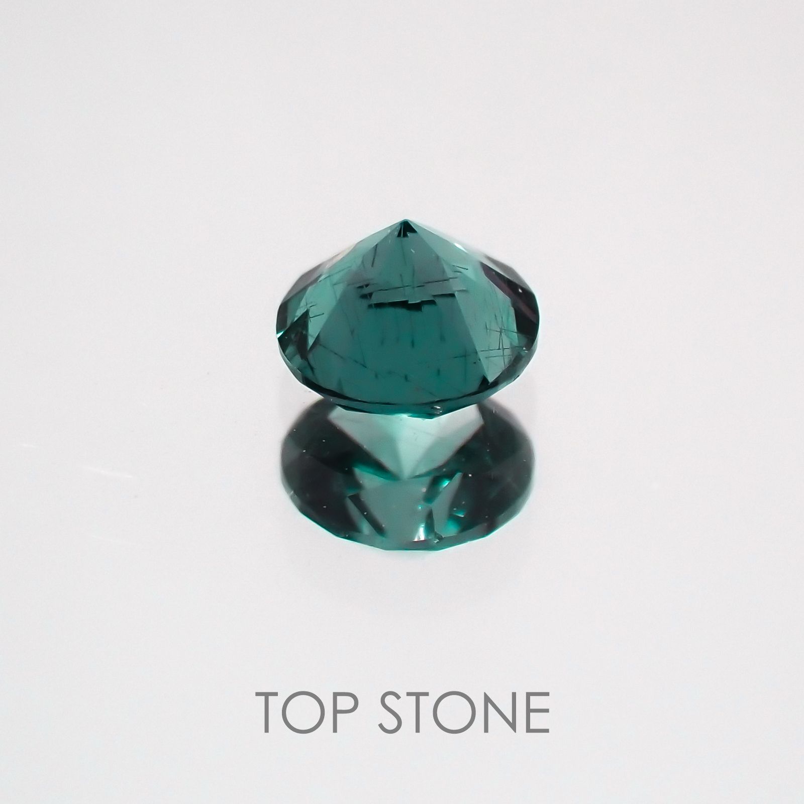 カラーチェンジガーネット(アレキタイプ) マダガスカル・ベキリー産 ルース 0.17ct[21019480]3.3×3.3mm前後