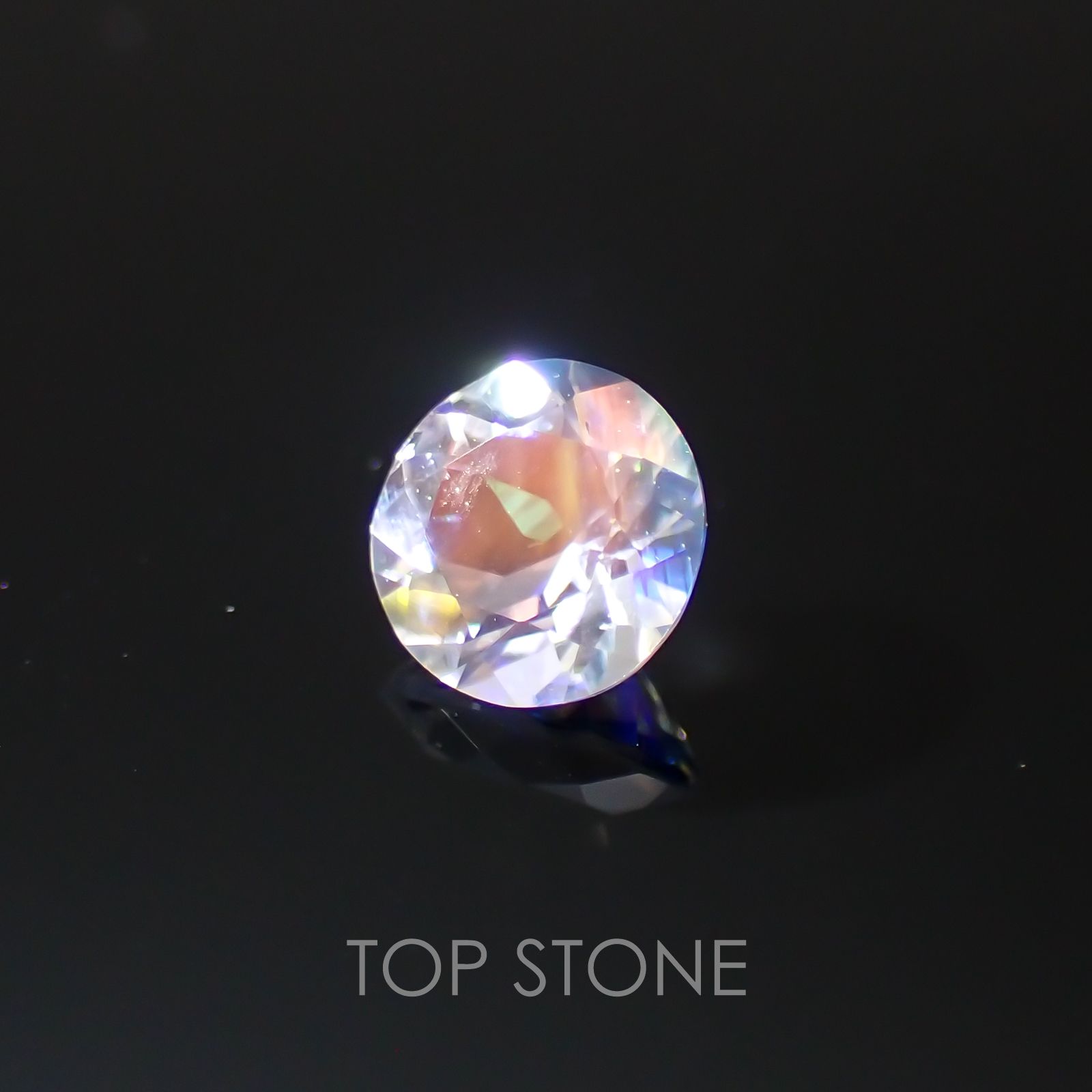 レインボームーンストーン(アンデシンラブラドライト) マダガスカル産 ルース 0.33ct[210310113]4.6×4.6mm前後