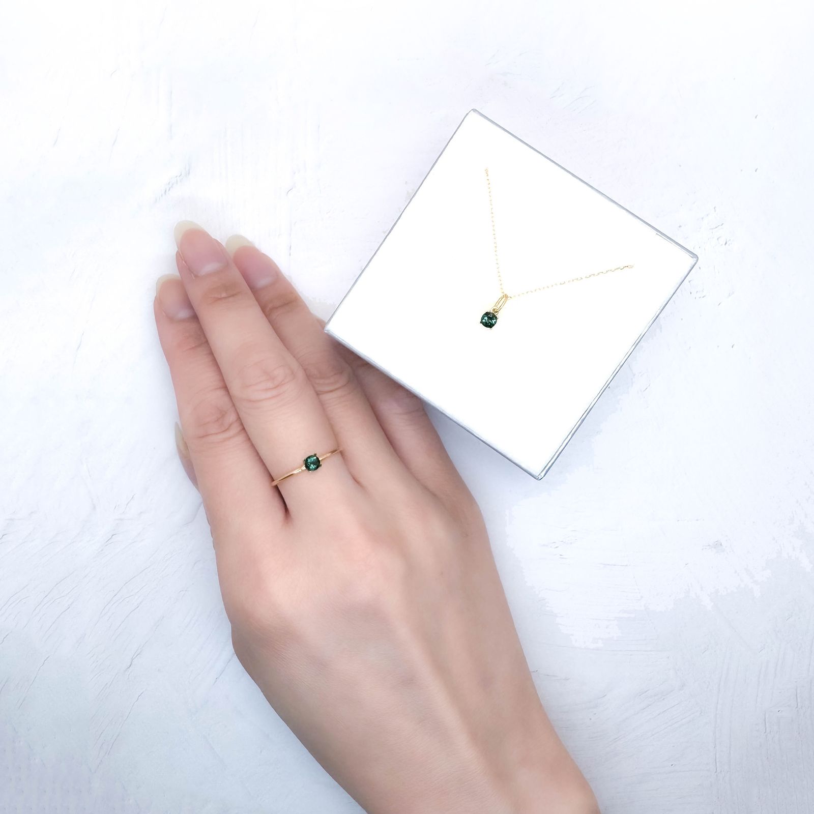 ◇ペアセット◇ブルーグリーントルマリン ブラジル産 0.36ct(2pcs合計) / 3.5x3.5mm前後 [251031159]