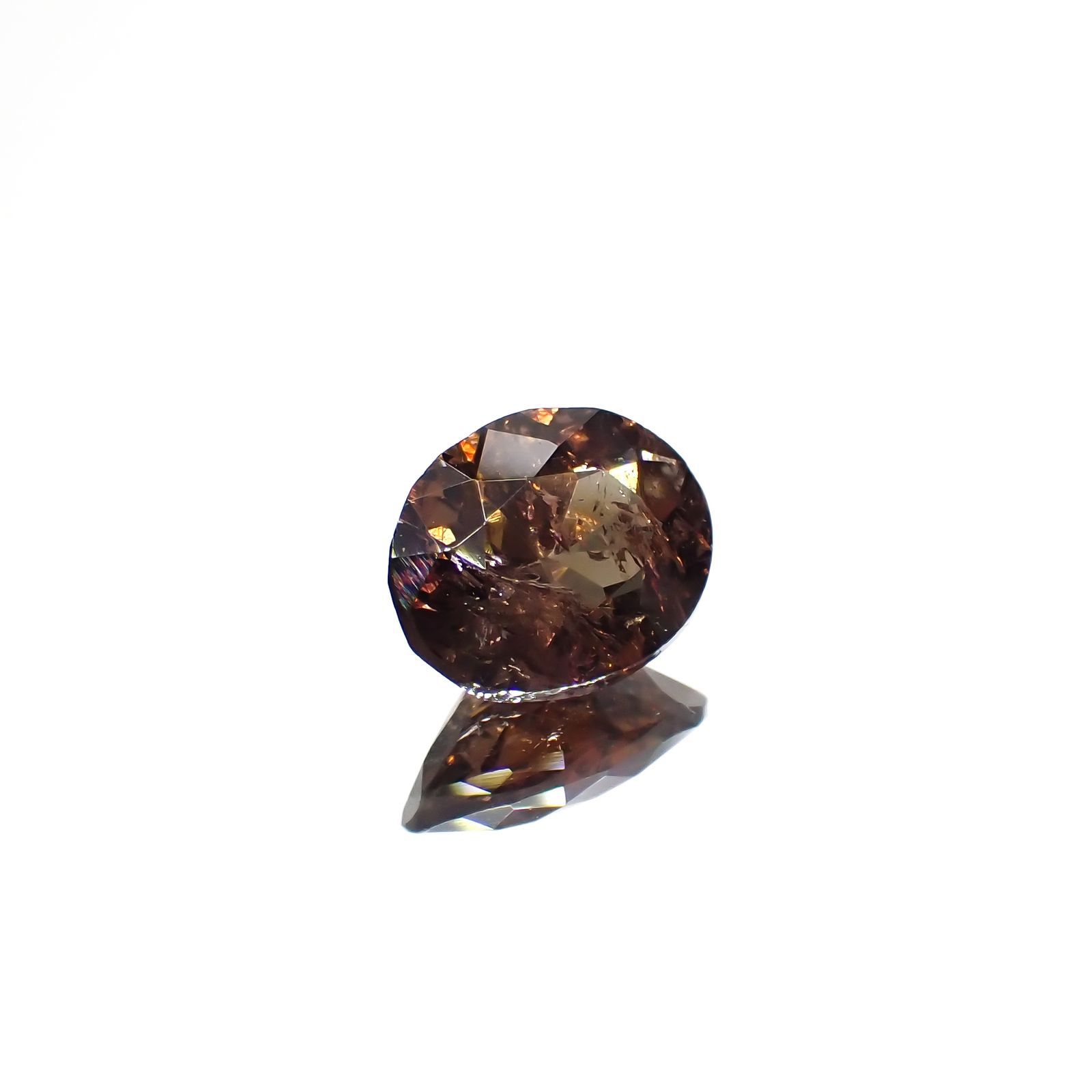 アキシナイト(宝石名アキシナイト)パキスタン産 1.37ct 識別済[220717020]8x6.4mm前後