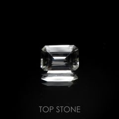 フェナカイト(宝石名フェナカイト)マダガスカル産 0.68ct 識別済[220817413]6.7x4.5mm前後
