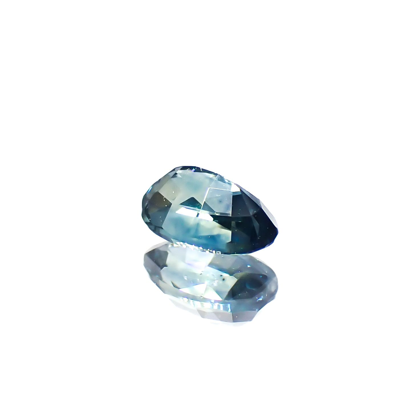 モンタナサファイア アメリカ・モンタナ州産 0.44ct[240928857]5.4x3.5mm前後