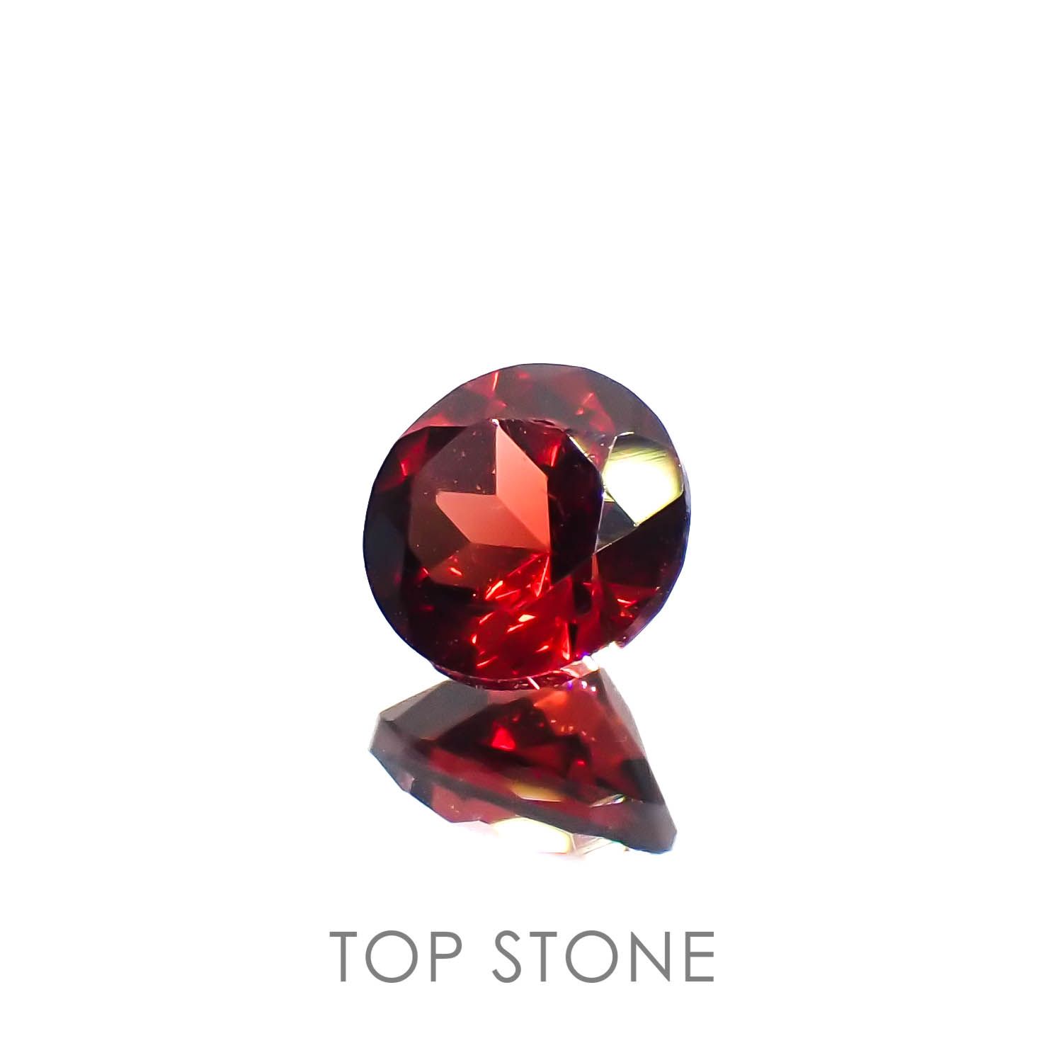 パイラルスパイトガーネット モザンビーク産 0.86ct[230119848]5.5x5.5mm前後
