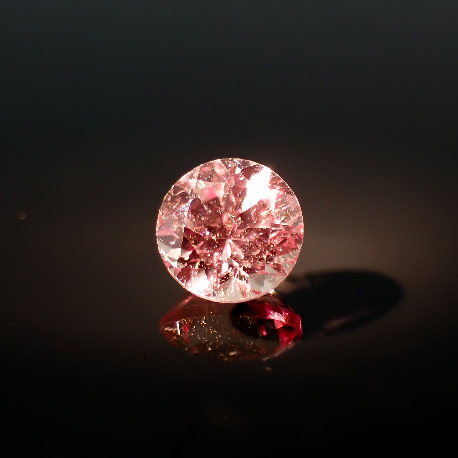 ドラゴンガーネット タンザニア産 0.65ct[230923315]5x5mm前後