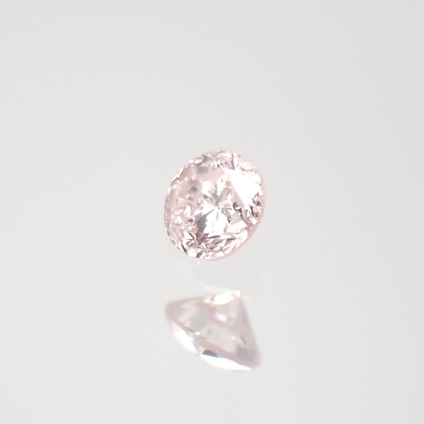 ピンクダイヤモンド I-1 / VERY LIGHT PINK ソーティング付き 産 ルース 0.037ct[210812236]2×2mm前後