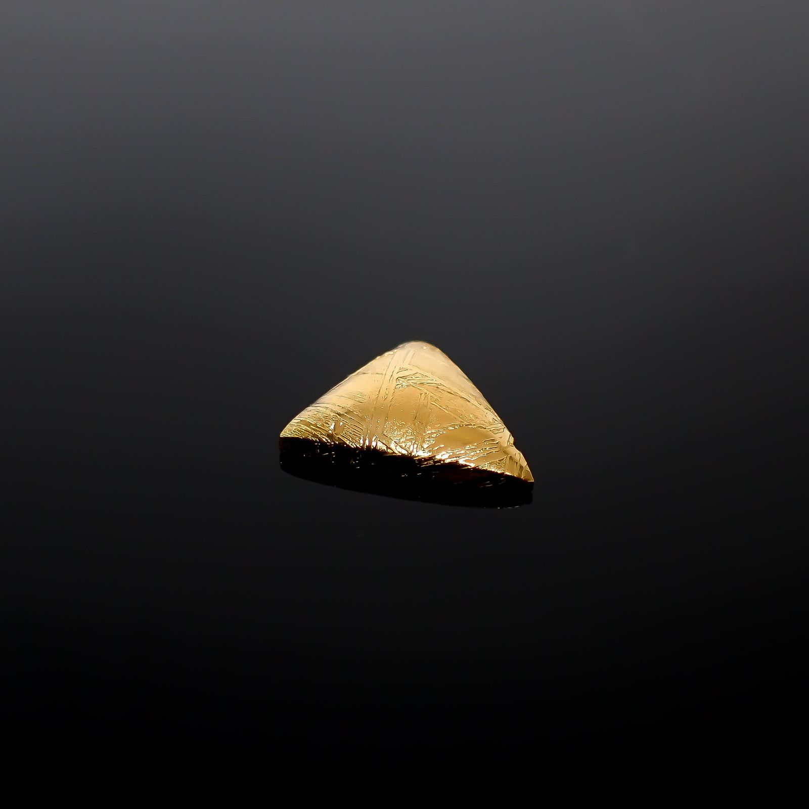 ムオニナルスタ隕石 発見地:スウェーデン 6.15ct[240125824]11.9x11.5mm前後