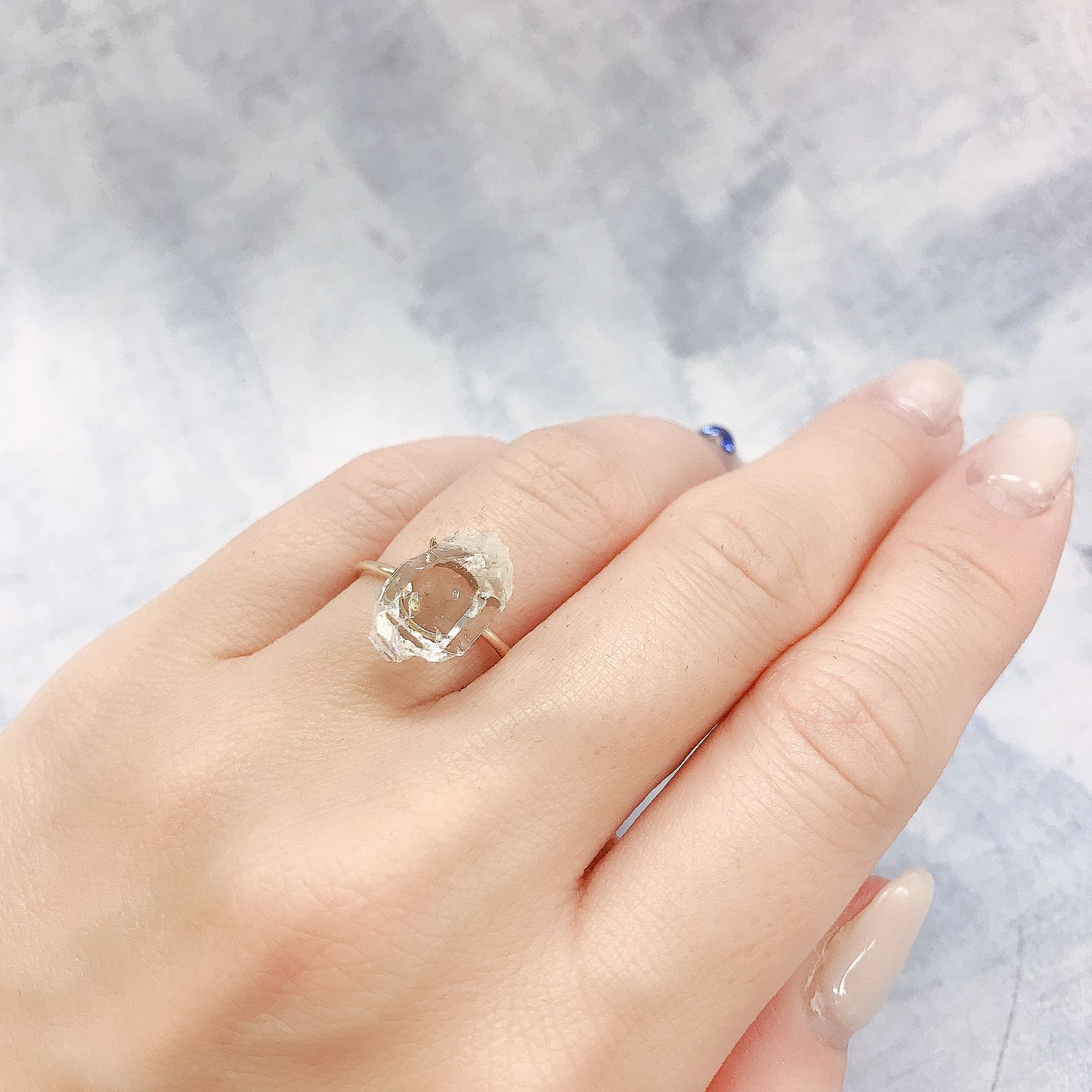 オイルインクォーツ 原石パキスタン産 5.59ct[220515869]13.4x8.9mm前後