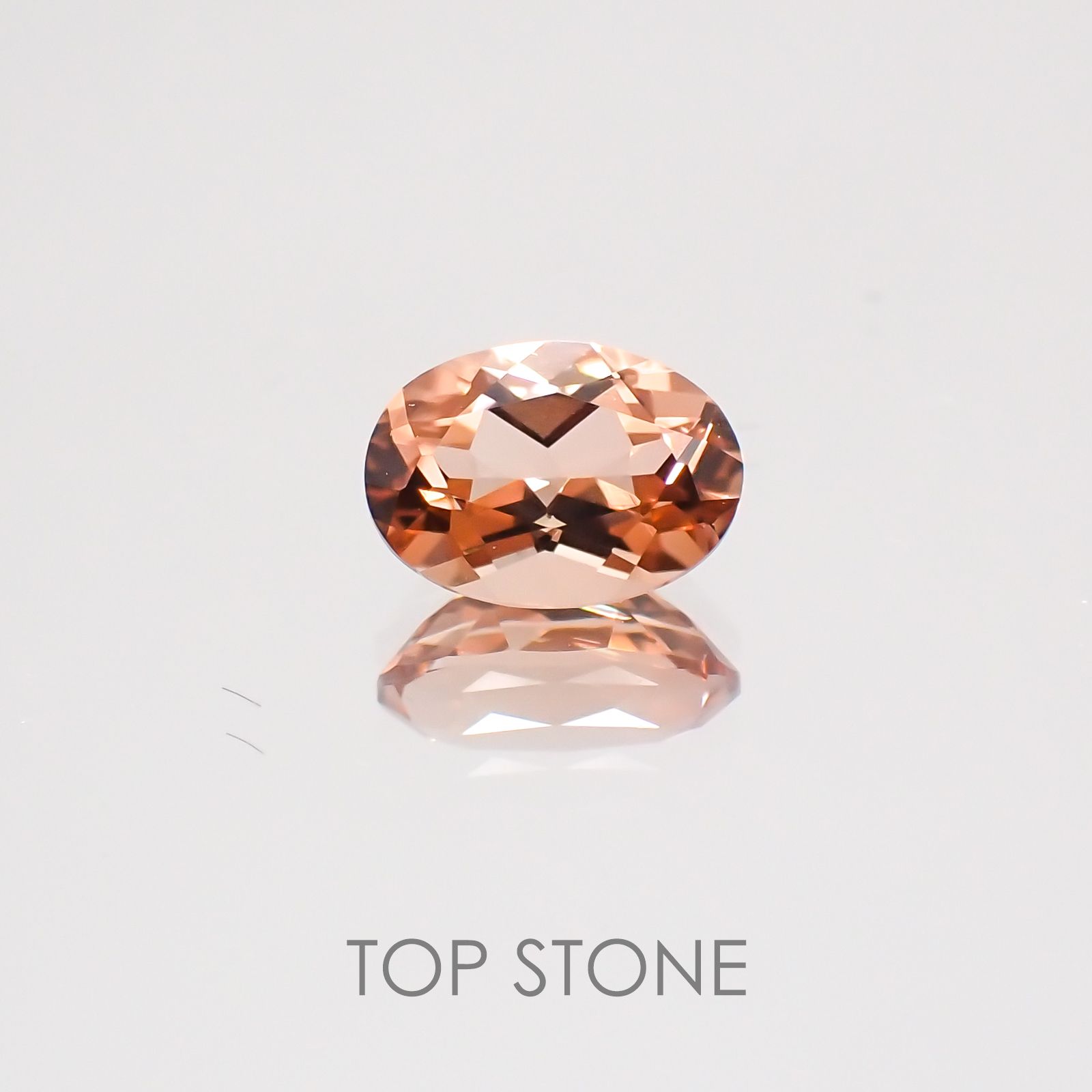 オレゴンサンストーン アメリカ産 ルース 0.74ct[20128884]6.9×4.9mm前後