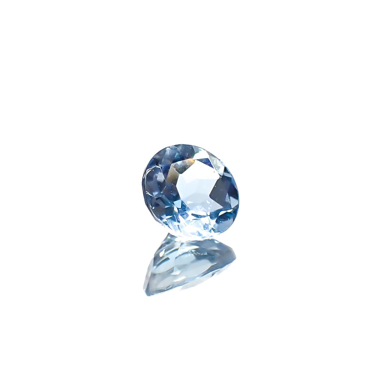アクアマリン(宝石名アクアマリン)モザンビーク産 0.43ct 識別済[240226013]5x5mm前後