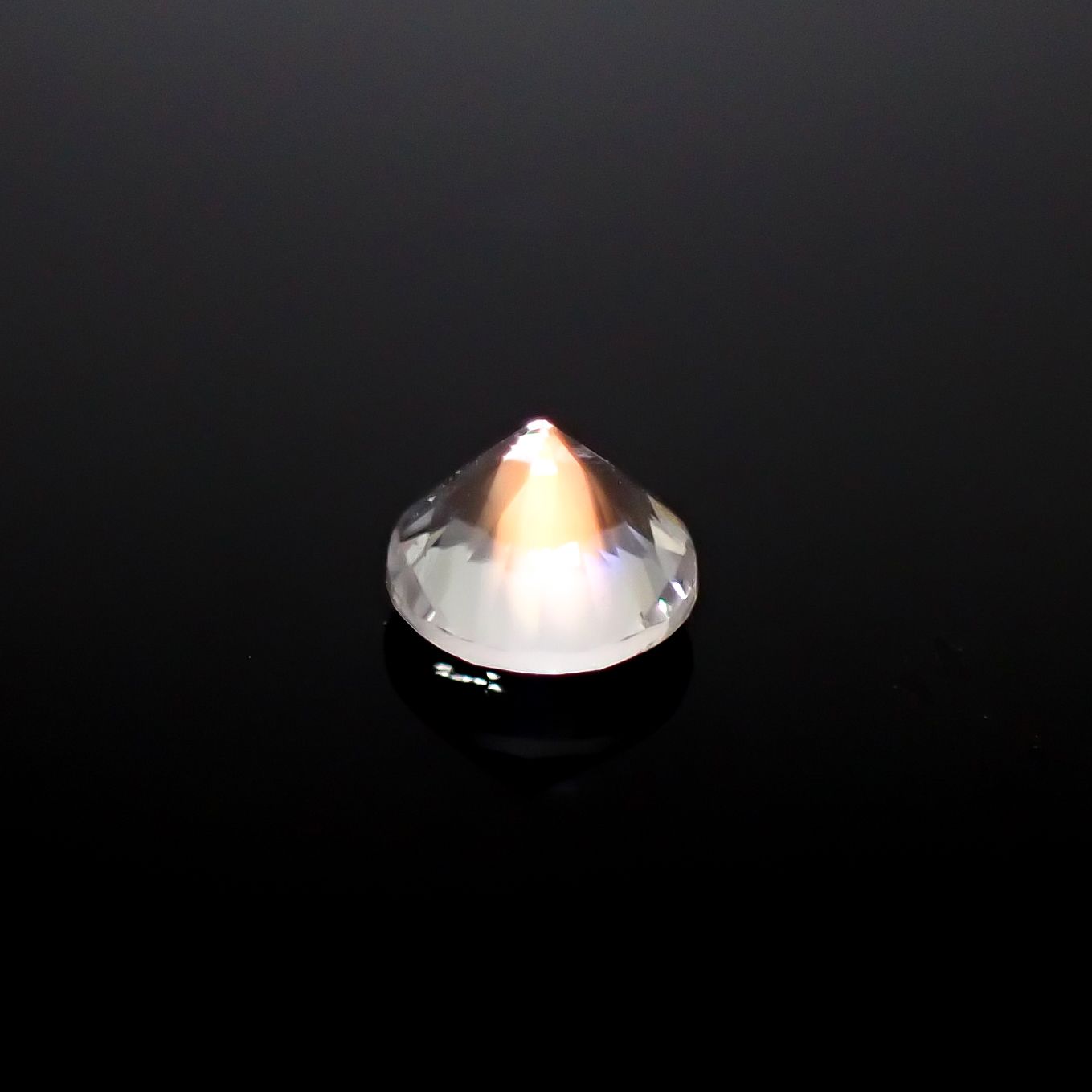 レインボームーンストーン(宝石名ラブラドライト)マダガスカル産 0.23ct 識別済[250129797]4x4mm前後
