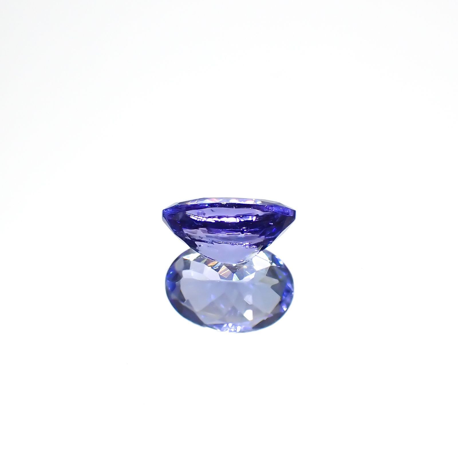 タンザナイト(宝石名タンザナイト)タンザニア産 0.80ct 識別済[230120205]7.1x5mm前後