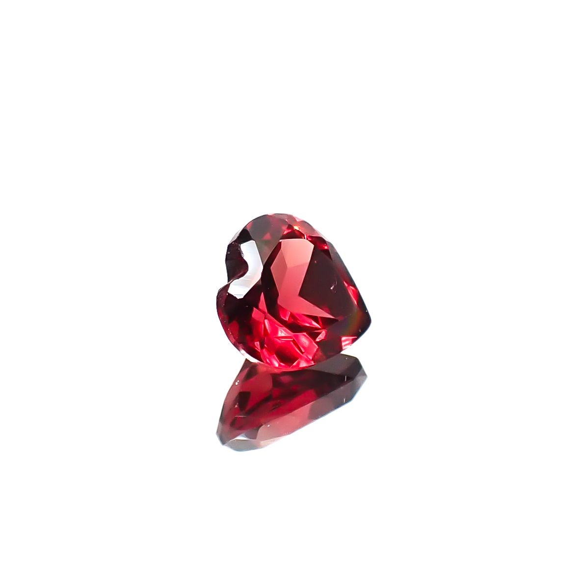 パイラルスパイトガーネット モザンビーク産 1.02ct [241229409]6.1x6.1mm前後