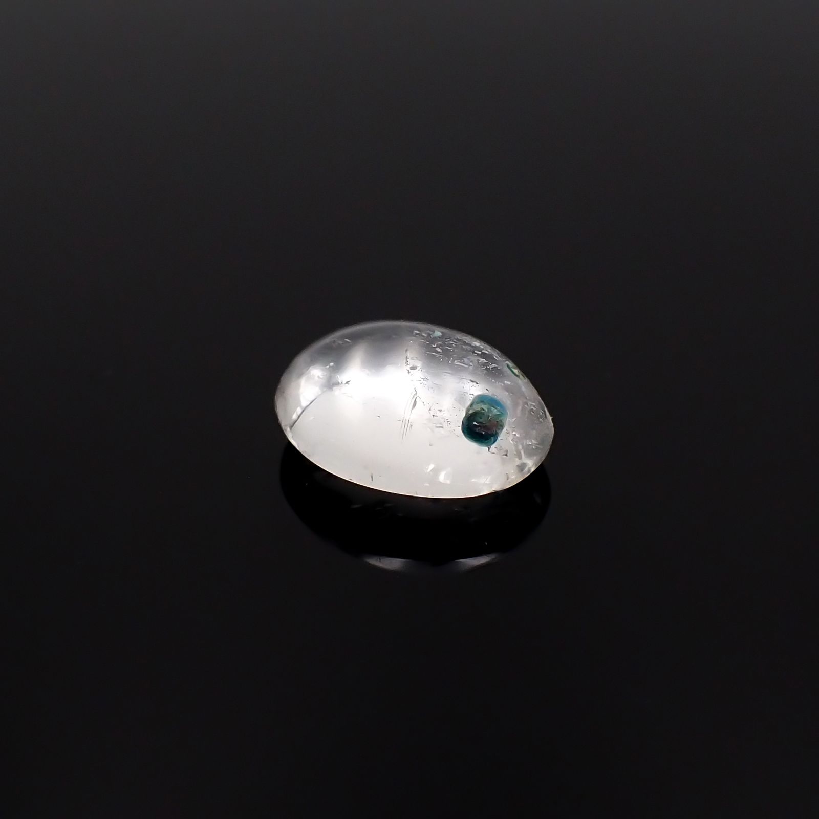 パライバクォーツ(宝石名ギラライト イン クォーツ)ブラジル産 1.68ct 識別済[231024036]8.7x7mm前後