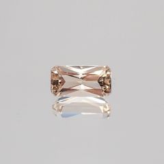 モルガナイト(宝石名モルガナイト)ナイジェリア産 1.18ct 識別済[231224424]8.8x4.5mm前後
