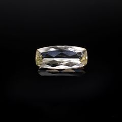 イエロースキャポライト(宝石名イエロー・スキャポライト)ブラジル・ミナスジェライス州産 識別済 2.17ct / 13x5.9mm前後 [251118023]